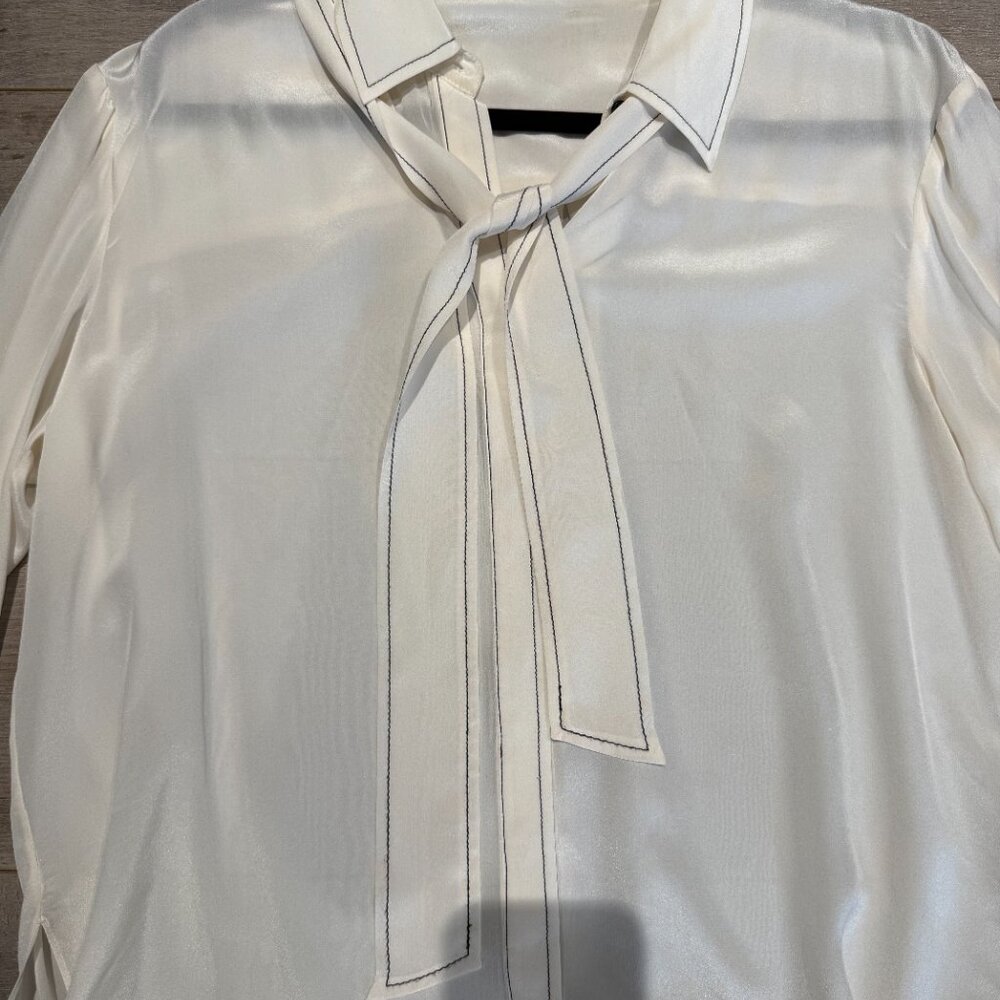 Alice + Olivia Ivory Blouse with Tie Detail - Picture 10 of 13